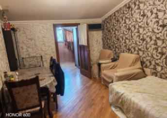  Yeni Yasamal qəsəbəsində 50m² mənzil kirayə verilir