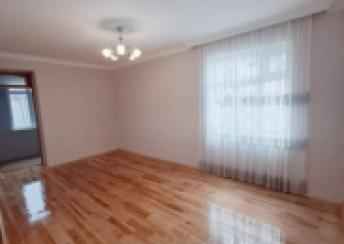  Sumqayıt şəhərində 32m² mənzil kirayə verilir