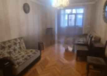  28 May qəsəbəsində 70m² mənzil kirayə verilir