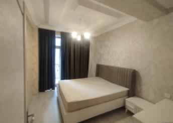  Yeni Yasamal qəsəbəsində 62m² mənzil kirayə verilir