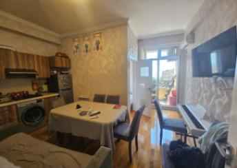  Yeni Günəşli qəsəbəsində 40m² mənzil kirayə verilir