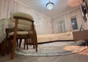  Köhnə Günəşli qəsəbəsində 60m² mənzil satılır