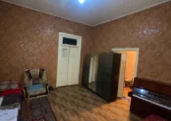  28 May qəsəbəsində 75m² mənzil kirayə verilir