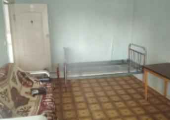  7-ci mikrorayon qəsəbəsində 50m² mənzil kirayə verilir