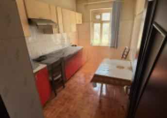  Sumqayıt şəhərində 70m² mənzil kirayə verilir
