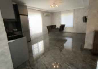  Bakı şəhərində 80m² mənzil kirayə verilir