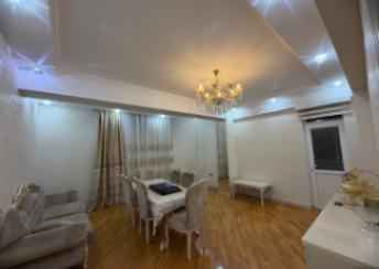  Yeni Yasamal qəsəbəsində 105m² mənzil kirayə verilir