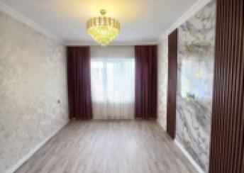  Köhnə Günəşli qəsəbəsində 65m² mənzil satılır