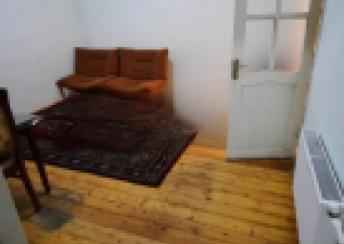  28 May qəsəbəsində 40m² mənzil kirayə verilir