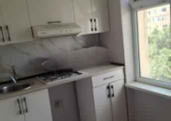  3-cü mikrorayon qəsəbəsində 34m² mənzil kirayə verilir