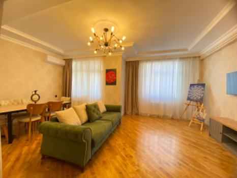  Masazır qəsəbəsində 70m² mənzil satılır