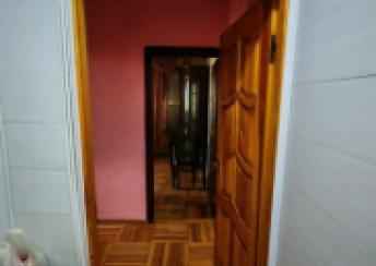 6-cı mikrorayon qəsəbəsində 40m² mənzil kirayə verilir