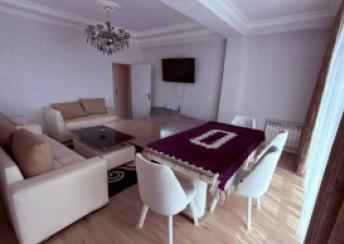  Sumqayıt şəhərində 95m² mənzil kirayə verilir