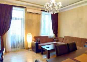  Bakı şəhərində 63m² mənzil kirayə verilir