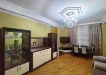  Həzi Aslanov qəsəbəsində 95m² mənzil kirayə verilir