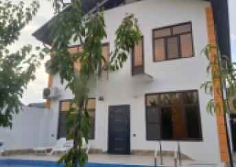 Şəki şəhərində 170m² mənzil kirayə verilir