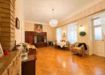  28 May qəsəbəsində 120m² mənzil satılır