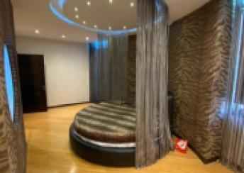  Bakı şəhərində 110m² mənzil kirayə verilir