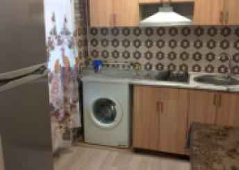  8-ci mikrorayon qəsəbəsində 50m² mənzil kirayə verilir