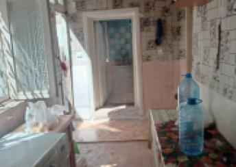  20-ci sahə qəsəbəsində 53m² mənzil satılır