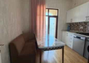  Sumqayıt şəhərində 80m² mənzil kirayə verilir