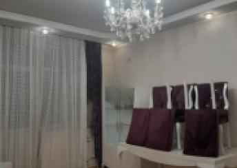  Yeni Yasamal qəsəbəsində 120m² mənzil kirayə verilir