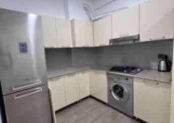  Hökməli qəsəbəsində 70m² mənzil kirayə verilir