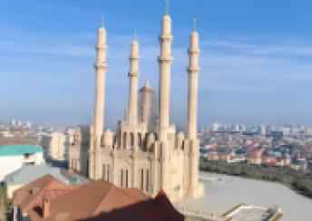  9-cu mikrorayon qəsəbəsində 95m² mənzil satılır