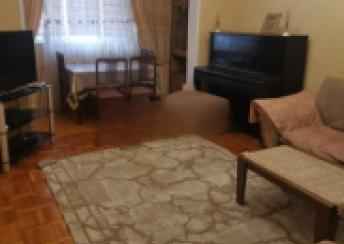  Sumqayıt şəhərində 70m² mənzil kirayə verilir