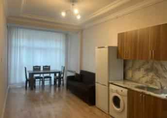  Sumqayıt şəhərində 70m² mənzil kirayə verilir