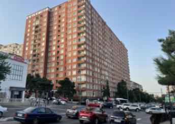  9-cu mikrorayon qəsəbəsində 97m² mənzil satılır