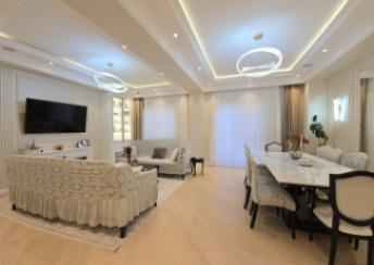 Ağ şəhər qəsəbəsində 179m² mənzil satılır