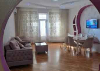  Sumqayıt şəhərində 138m² mənzil kirayə verilir