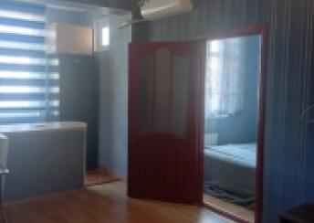  7-ci mikrorayon qəsəbəsində 30m² mənzil kirayə verilir