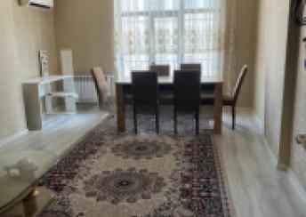  28 May qəsəbəsində 106m² mənzil kirayə verilir