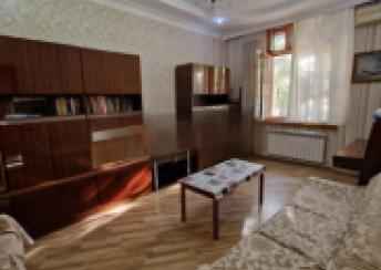 Sumqayıt şəhərində 75m² mənzil kirayə verilir