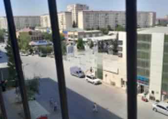  Sumqayıt şəhərində 70m² mənzil kirayə verilir