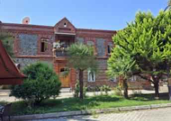  28 May qəsəbəsində 72m² mənzil satılır