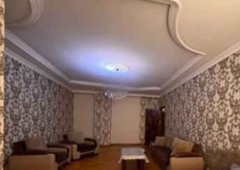  28 May qəsəbəsində 135m² mənzil kirayə verilir