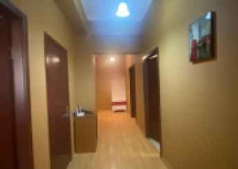  Bayıl qəsəbəsində 90m² mənzil kirayə verilir