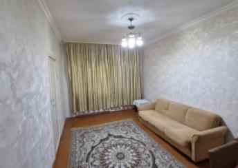  3-cü mikrorayon qəsəbəsində 50m² mənzil kirayə verilir