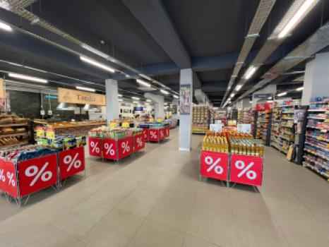  Mərdəkan qəsəbəsində 1500m² obyekt satılır