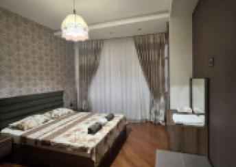  Bakı şəhərində 80m² mənzil kirayə verilir