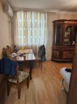  Bakıxanov qəsəbəsində 45m² mənzil satılır
