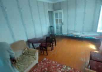  Sumqayıt şəhərində 32m² mənzil kirayə verilir