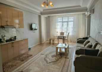  Sumqayıt şəhərində 72m² mənzil kirayə verilir