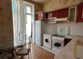  Sahil qəsəbəsində 80m² mənzil kirayə verilir