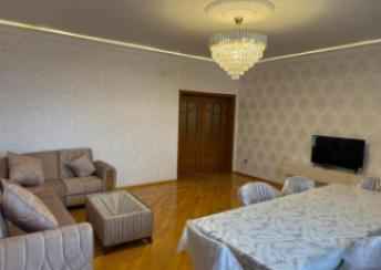 Sumqayıt şəhərində 120m² mənzil kirayə verilir