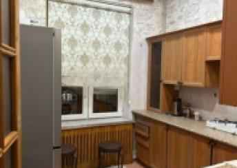  Bakı şəhərində 50m² mənzil kirayə verilir