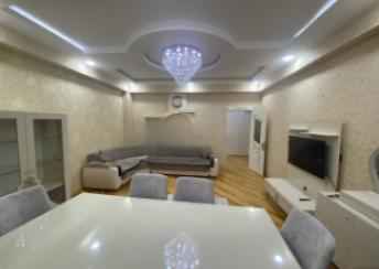  Xırdalan şəhərində 140m² mənzil kirayə verilir